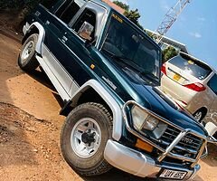 Toyota Land Cruiser 
Model 1999