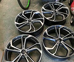 19in 5x112 brand new alloys - Image 3/3