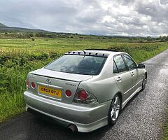 2003 is200