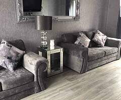 Brand new high quality designer 3+2 high back suite of furniture