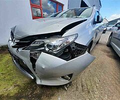 **BREAKING ONLY**2013 TOYOTA AURIS 1.4L Diesel**BREAKING ONLY**