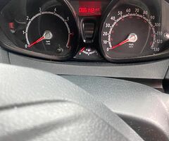 Ford Fiesta 1.2 - Image 7/10