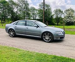 2010 Audi A8 - Image 7/10