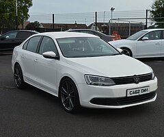 2013 Volkswagen Jetta - Image 3/9