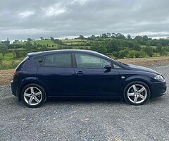 2010 seat leon 2.0tdi  Nct 12/22 tax 10/22 - Image 4/10
