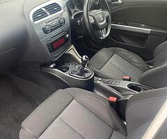 2010 seat leon 2.0tdi  Nct 12/22 tax 10/22 - Image 9/10