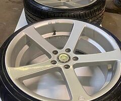 Staggered apollos 5x112