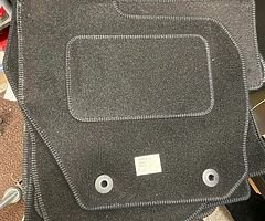 Tailored mats - Nissan Navara & Volvo V60