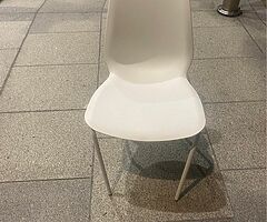 Chair - Image 3/4