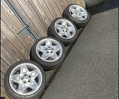 Land Rover mondials