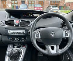 Grey 2011 Renault Grand Scenic 1.6 petrol VVT Dynamique TomTom 5dr for sale, may swap or P/X - Image 7/10