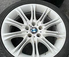 Mv2s €100