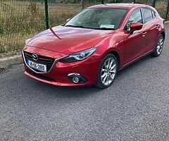141 (2014)Mazda 3 Diesel sky Active Sport Trade Sale only with a Garage code .