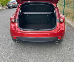 141 (2014)Mazda 3 Diesel sky Active Sport Trade Sale only with a Garage code . - Image 7/10