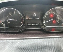 2014 (142) Peugeot 2008 - Image 7/9