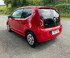 142 VW UP 1.0 5 SPEED MANUAL AS NEW MINT CAR - Image 7/7