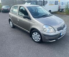 Toyota Yaris 2005