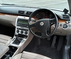 2009 Volkswagen Passat 2.0 (6 speed) 140 brake Highline - Image 7/9