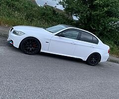 E90 2.0 msport white