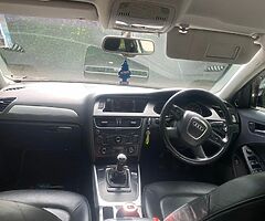 AUDI A4 B8 2009 - Image 3/6