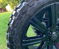 Range Rover Stormer 22 - inch Alloy Wheels with Brilliant All Terrain Tyres