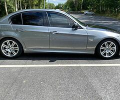 2011 BMW Series 3