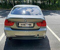 2011 BMW Series 3 - Image 3/10