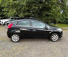 2011 Ford Fiesta - Image 4/10