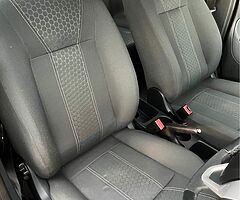 2011 Ford Fiesta - Image 5/10