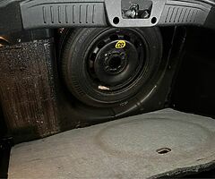 2011 Ford Fiesta - Image 9/10