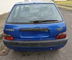 Citroen saxo 1998
3 door model
Blue
5 speed manual
1100cc petrol...
