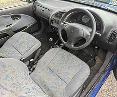 Citroen saxo 1998
3 door model
Blue
5 speed manual
1100cc petrol... - Image 6/9