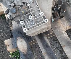 KIA SPORTAGE 1.7 crdi manual gearbox parts or repair