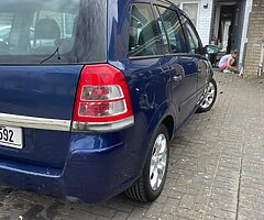 2011 Opel Zafira low tax 1.7cdti manual