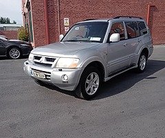 06 mitsubishi pajero