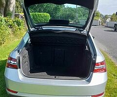 2017 Škoda Superb - Image 9/10