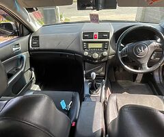 Honda Accord - Image 5/8