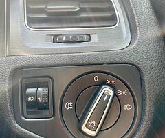 2014 Volkswagen Golf - Image 9/10