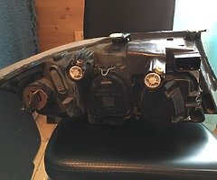 BMW E 90 headlights