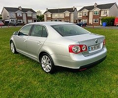 Volkswagen Jetta 1.9 sport tdi - Image 5/10