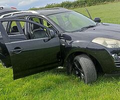 Peugeot 4007 2.2d 4x4 - Image 6/10