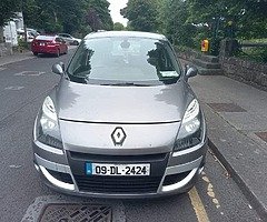 2009 Renault Scenic 1.5 Diesel NCT EXPIRES December 20’22