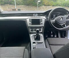 Volkswagen Passat 2016 1.6 Diesel manual transmission - Image 4/9