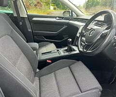 Volkswagen Passat 2016 1.6 Diesel manual transmission - Image 6/9