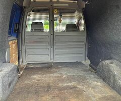 Caddy van - Image 9/10