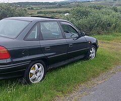 Mk3 astra saloon - Image 3/5