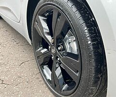 2013 Hyundai Veloster - Image 7/8