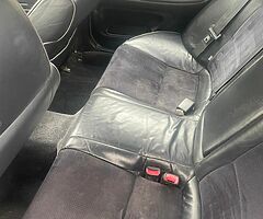 2000 Lexus is200