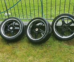 18 inch alloys rs5s 5x100 & 5x112