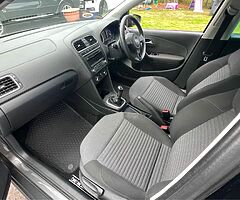 2012 Volkswagen Polo - Image 4/7